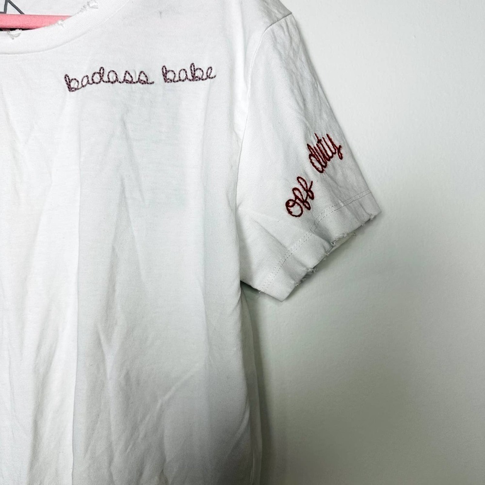 Chaser NWT Crew Neck Short Sleveless Embroidered Chatty Tee Shirt White Medium - Picture 6 of 9